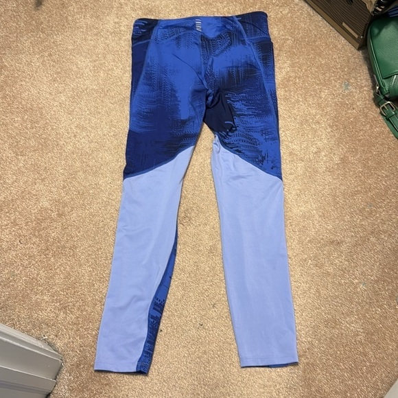 Under armour compression legging size L - Picture 3 of 4